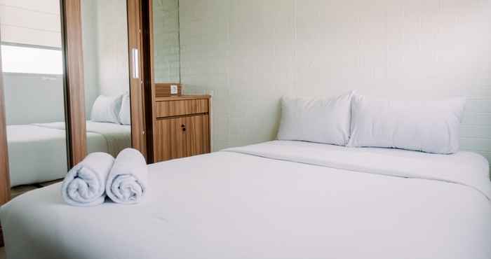 Bedroom Comfort Stay and Homey 2BR Pakubuwono Terrace Apartment By Travelio