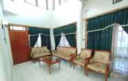 Lobby 6 Rumah Umi