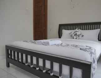 Bedroom 2 D'Java Homestay Monjali 1 By The Grand Java