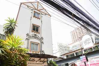 Bên ngoài 4 Whitelodge Hotel Bangkok