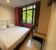Bedroom 2 Hotel 916