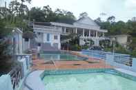 Kolam Renang Villa Hidian