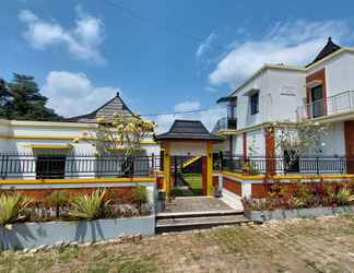 Exterior 2 Pool Villa Saung Suluh