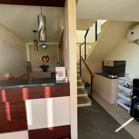Lobby 1 GM Guesthouse Canggu, Chicken Crush (Ayam Geprek) Mengwi Hotels