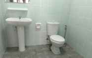 Toilet Kamar 6 NB bangsean house