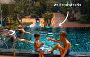 Swimming Pool 2 Vijit Nakorn Hotel Sisaket