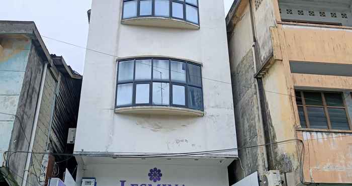 Exterior LESMINA HOTEL