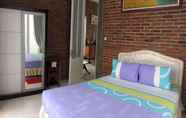 Bedroom 5 Thon House Near Malang City Station