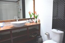 In-room Bathroom Griya Sriwedari