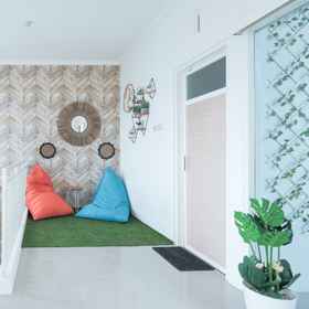 Others 1 Villa Azkia 4 bedroom Private Pool, Waroeng Spesial Sambal "SS" Sengkaling Hotels