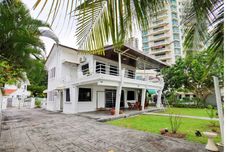 Exterior Little Heaven by Sky Hive, a Beachfront Villa  