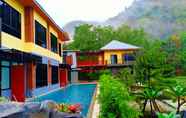 Kolam Renang 3 Siree Vana Pool Villa Khao Yai