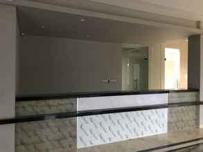 Lobby Capital O 3440 East Cakung 99 Residence