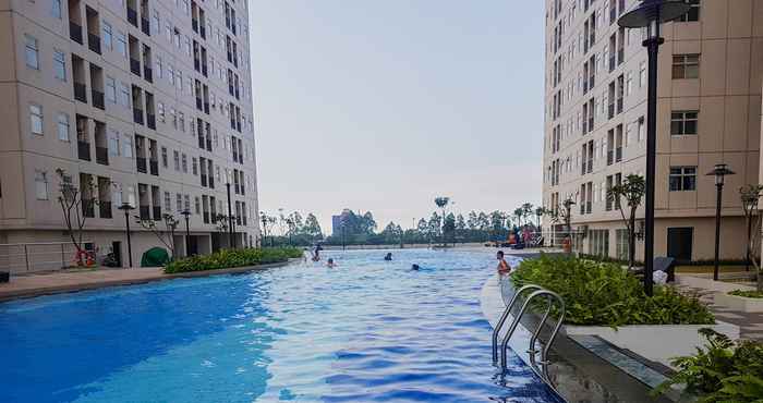 Swimming Pool Comfy and Cozy Studio Apartment at Ayodhya Residences By Travelio 