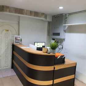 NK Guesthouse 2 1, Hotel HOSTBKK Arts Center / Dance Studio