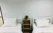 Kamar Tidur 4 NK Guesthouse 2