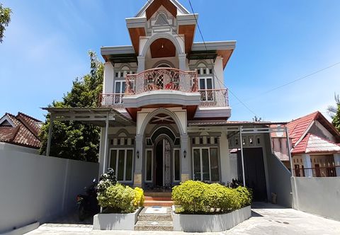 외관 OYO 3407 Yasmin Residence Syariah