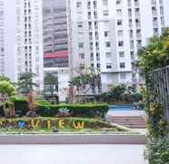 Ruang Umum 5 Homey and Posh 2BR Apartment at Green Bay Pluit By Travelio