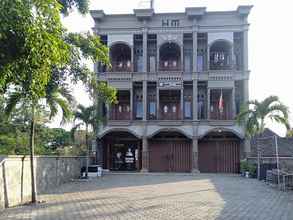 Exterior 4 OYO 3448 Pb Guest House Syariah