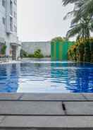 SWIMMING_POOL  Scenic at UC Apartment Studio By Travelio