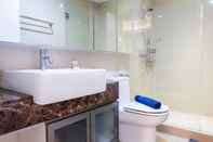 In-room Bathroom Furnished 1BR Casa Grande Apartment with City View By Travelio