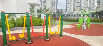 Phương tiện giải trí 6 City View Studio Room Casa De Parco Apartment By Travelio