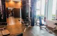 Fitness Center 6 Glam Studio with Sofa Bed at Brooklyn Alam Sutera Apartment By Travelio