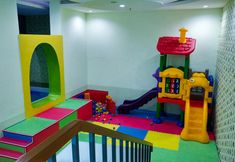 Entertainment Facility 5 Glam Studio with Sofa Bed at Brooklyn Alam Sutera Apartment By Travelio