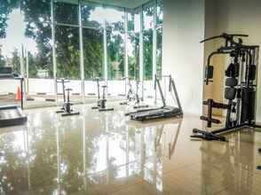 Fitness Center 4 Comfy Studio Apartment at Woodland Park Residence By Travelio