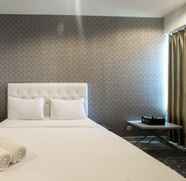 Lobi 5 Simply Studio Apartment at Grand Kamala Lagoon By Travelio