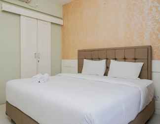 Kamar Tidur 2 Comfy 2BR Apartment with City View at Westmark By Travelio