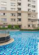 Good Location 2BR Mediterania Marina Apartment By Travelio