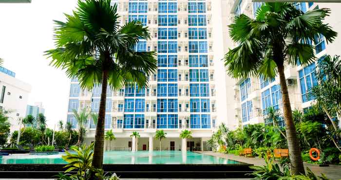 Kolam Renang Stunning 2BR at Capitol Park Residence By Travelio