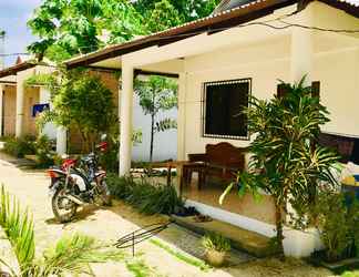 Luar Bangunan 2 Lavillas Homestay