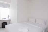 Bedroom Comfy 2BR Apartment at Emerald Bintaro near British International School By Travelio