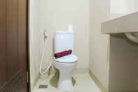 Toilet Kamar Modern Studio Apartment @ U Residence By Travelio