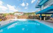Swimming Pool 3 RedDoorz Premium @ Casa Ghilda Resort Olongapo City