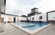 Swimming Pool 4 La Casa Ramirez