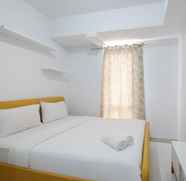 ห้องนอน 3 Simply Studio at Azalea Suites Cikarang Apartment By Travelio