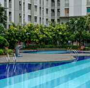 Kolam Renang 4 Apartment 2BR at Green Bay with Direct Access to Baywalk Mall By Travelio