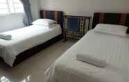 Kamar Tidur 6 Hotel Mutiara KGMMB