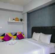 Bedroom 2 Simply Studio at Bintaro Park View Apartment By Travelio