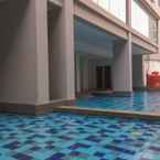 SWIMMING_POOL Relaxing 2BR at Royal Olive Residence By Travelio