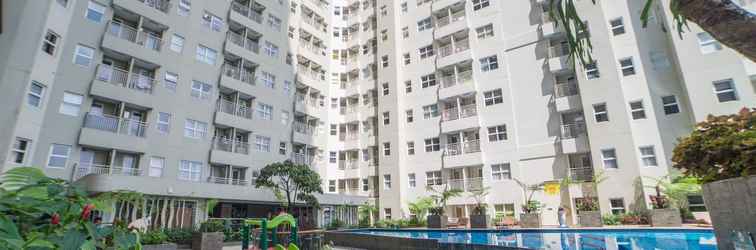 Lobby Modern and Minimalist 1BR at Parahyangan Residence Apartment By Travelio