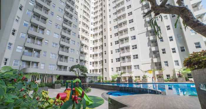 Lobby Modern and Minimalist 1BR at Parahyangan Residence Apartment By Travelio