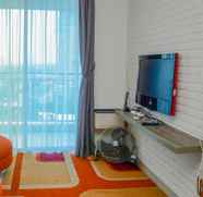 Kamar Tidur 4 Deluxe 3BR Apartment at Springhill Terrace Residence By Travelio