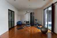 Fitness Center Comfy Living Studio at Tamansari Semanggi Apartment By Travelio