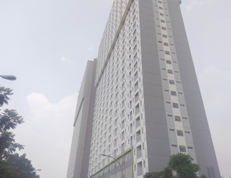 Exterior 2 New Studio Apartment at Gunung Putri Square By Travelio