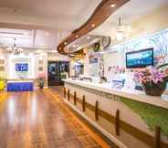 Lobby 2 Phukaew Resort & Adventure Park