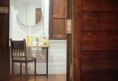 Exterior 6 The Good Days